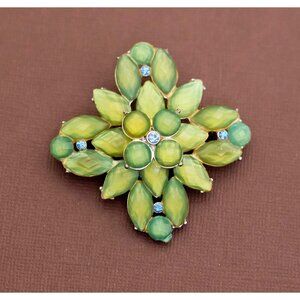 Vintage Nature's Blessing Green Rhinestones Art Deco Floral Brooch - U16